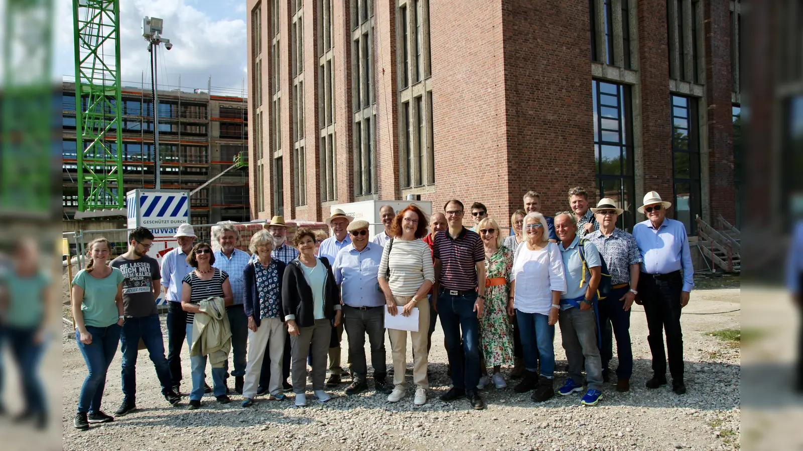 Ausflug des Vereins Pasinger Mariensäule e.V. zum künftigen Kulturzentrum in der Bergsonstraße: dem Bergson Kulturwerk. (Foto: us)