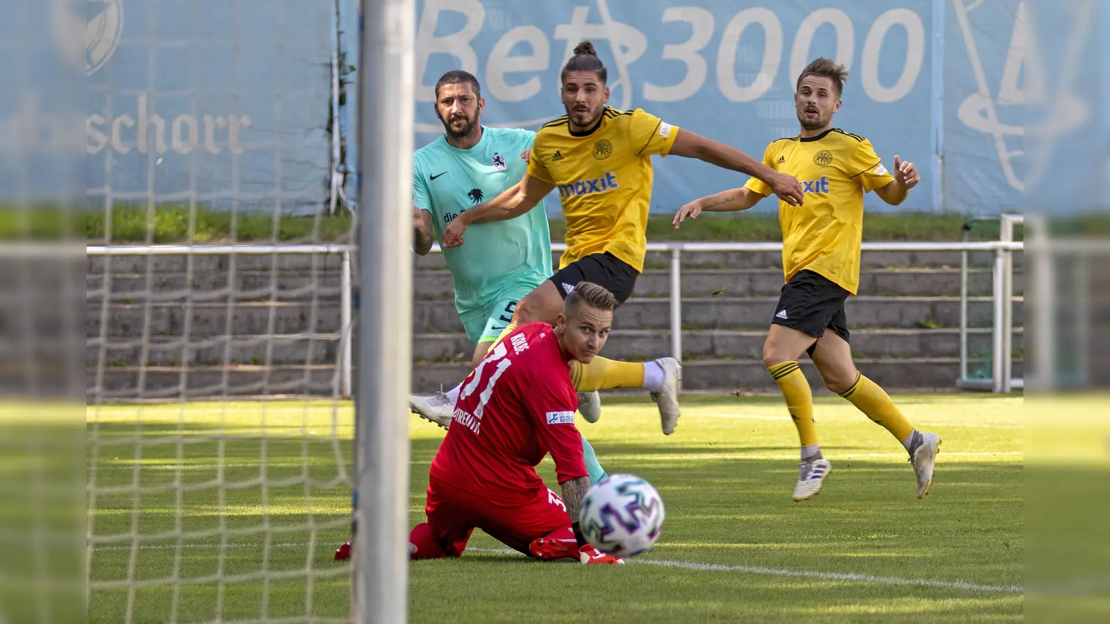 Führungstreffer: Sascha Mölders. (Foto: Ralph Drechsel)