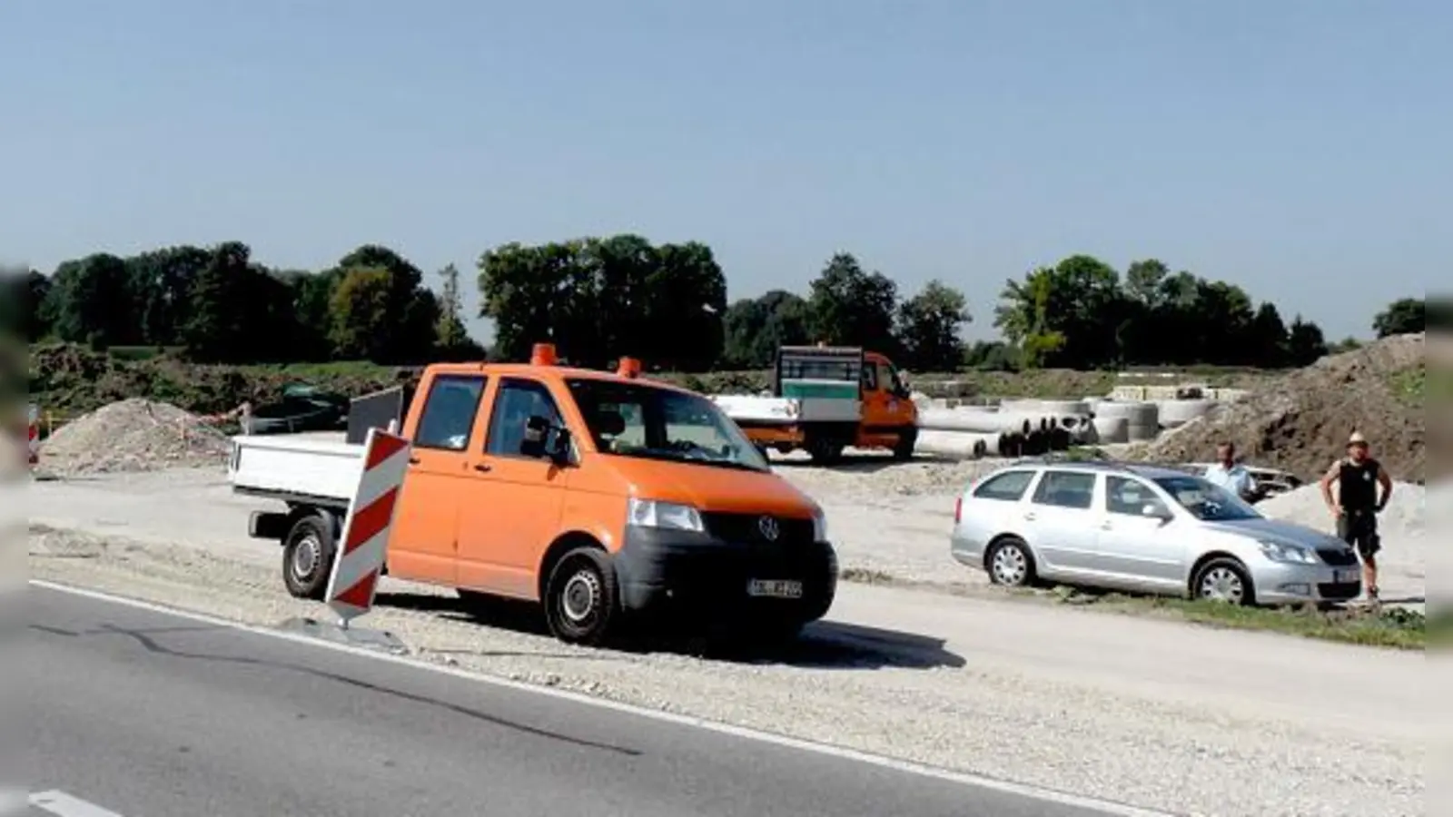 Die Erschließungsarbeiten für das Gewerbegebiet bei Glaslern in der Gemeinde Berglern sind im Gange. 	 (Foto: sy)