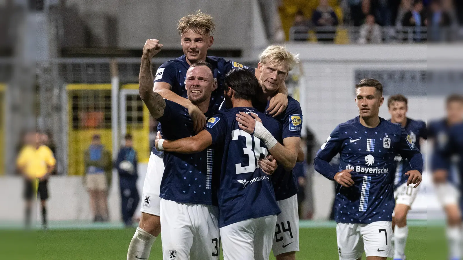 Triumphgefühl: Torschütze Patrick Hobsch.  (Foto: Anne Wild)