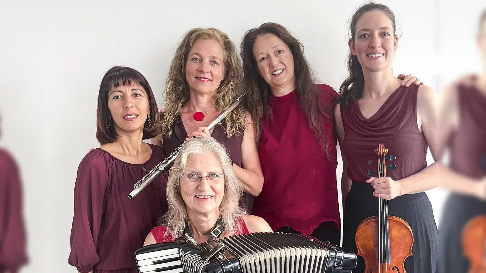 Die Musikerinnen von GEDOK München lassen Meisterwerke von Bach, aber auch moderne Kompositionen mit Bezug auf seine Musik erklingen.  (Foto: GEDOK München )