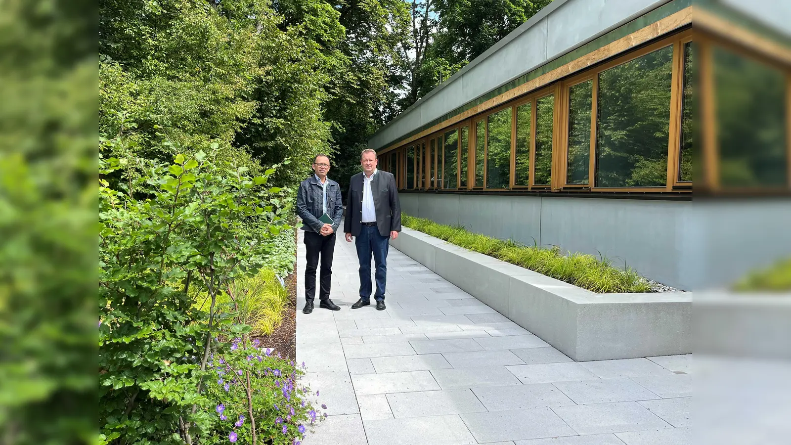 Der neue Teil des Rathauses wird endlich fertig und eingeweiht. (Foto: Gemeinde Gräfelfing)