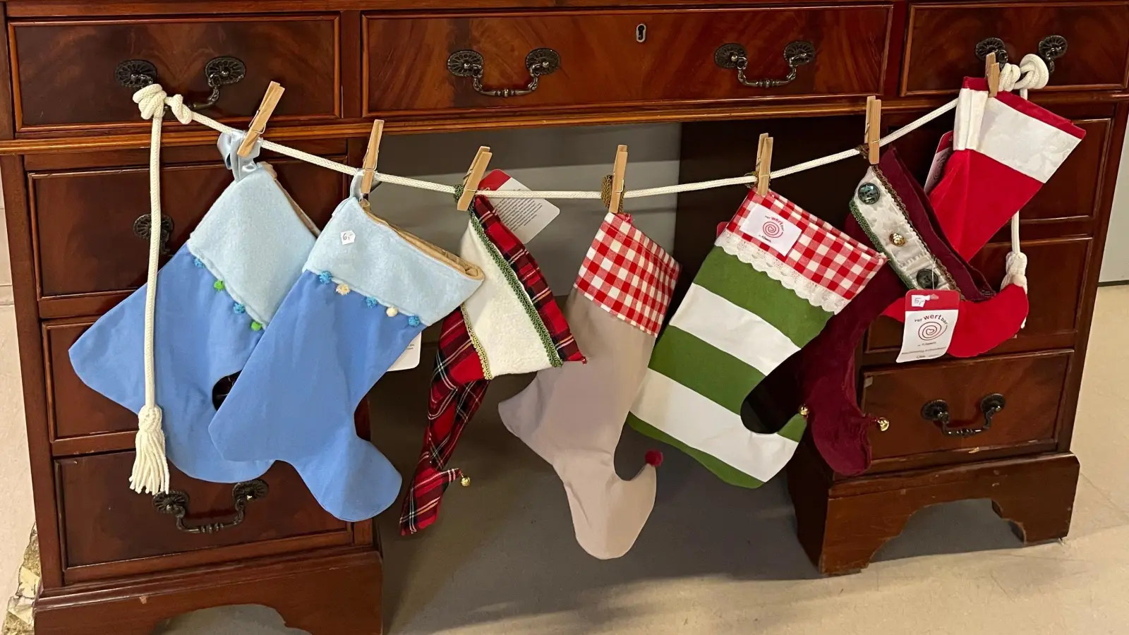 Liebevoll selbstgemachte Näharbeiten gibt es in der Klawotte Kinder &amp; kreativ. (Foto: Schnabel)