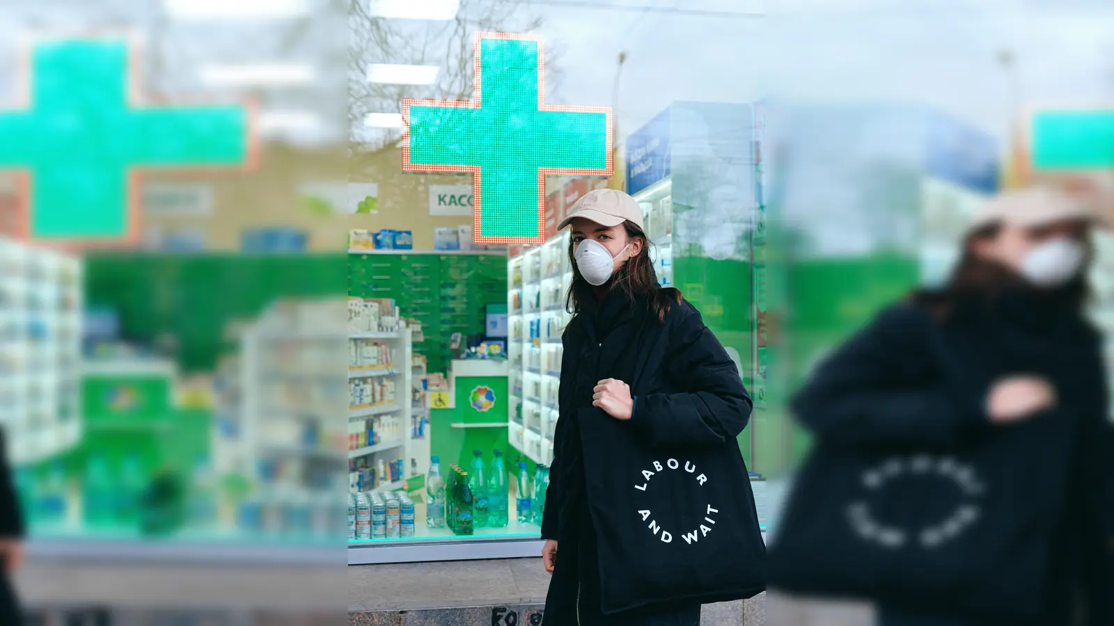 Auch an den Osterfeiertagen sind die örtlichen Apotheken in Bayern dienstbereit. (Foto: CC0)