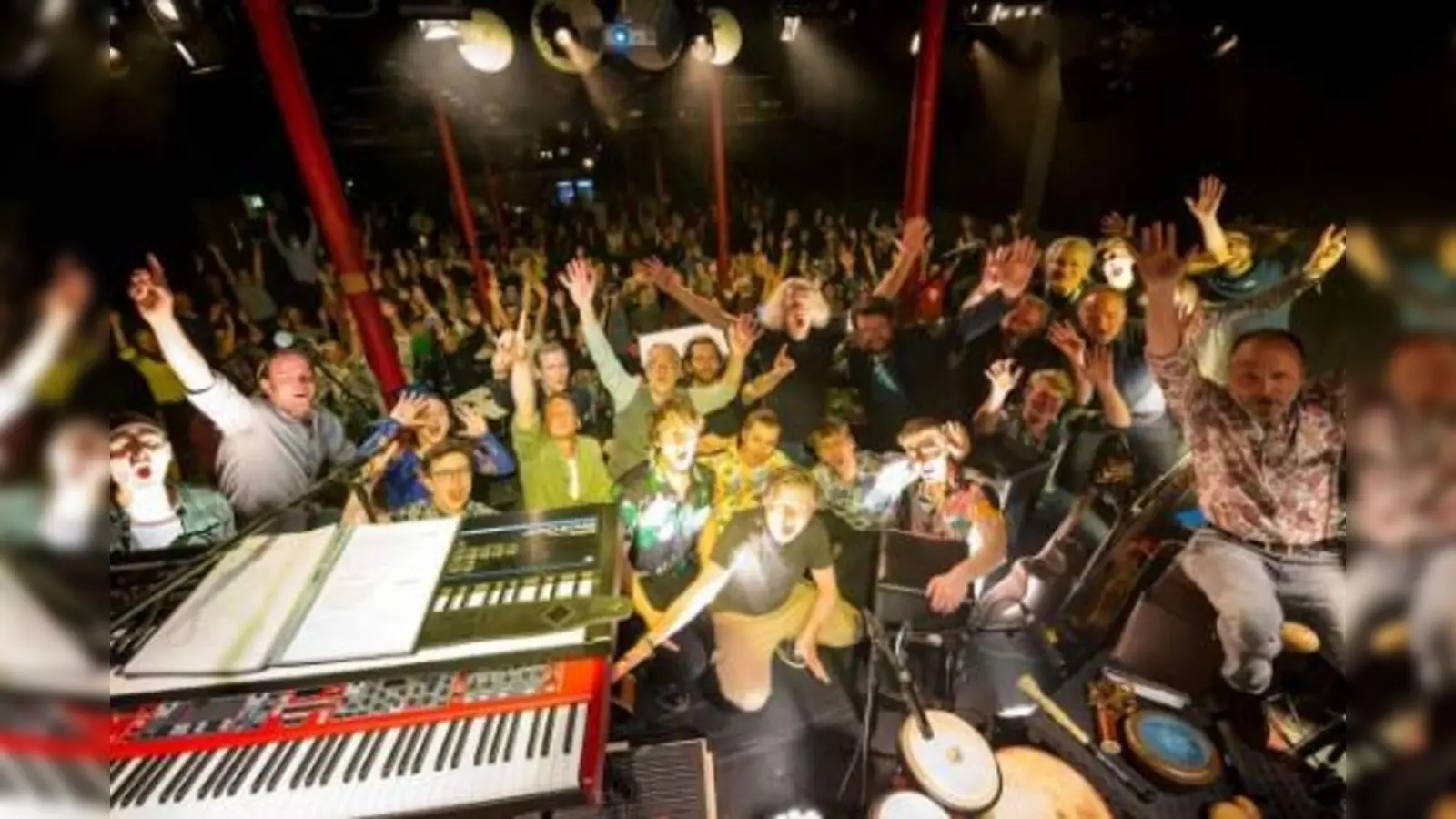 Beste Stimmung bei Apollon's Smile &amp; Friends (Foto: Crapula-Colorum Photography)