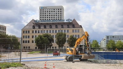 Auf dem früheren Gelände der Knorr-Bremse nördlich des Olympiaparks soll gebaut werden.  (Foto: mha)