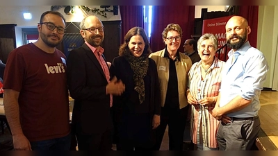 Frühjahrsempfang im Zeichen der Europawahl: v.l. Stadtrat Christian Köning, Stadtrat Nikolaus Gradl, 3. Bürgermeisterin Verena Dietl, Landtagsabgeordnete Katja Weitzel, Europaabgeordnete Maria Noichl und Bezirksrat Matthias Bonigut. (Foto: SPD)