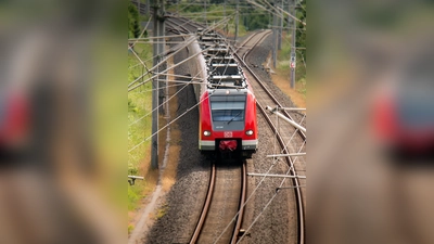 Immer wieder kommt es an den S-Bahn-Gleisen zu schrecklichen, oftmals tödlichen Unfällen. (Foto: CC0)
