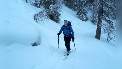 Viele spannende Tagestouren im winterlichen Gebirge stehen auf dem Programm. (Foto: Otto Hartl)
