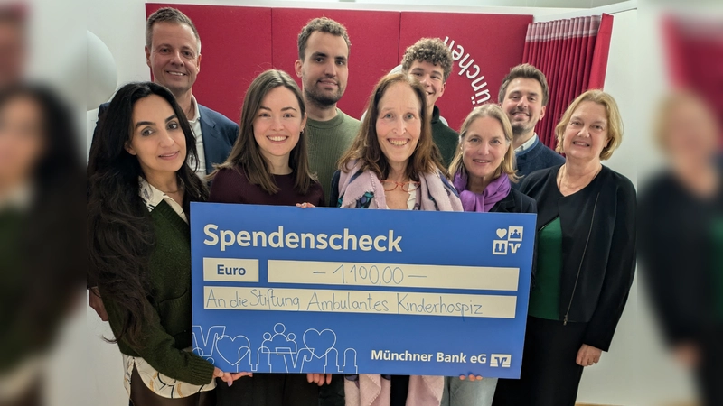 1.100 Euro konnte die JU an die Stiftung weitergeben. (Foto: JU)