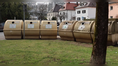 Vollständig entleerte Lachgas-Flaschen können in den Wertstoffinseln oder am Wertstoffhof entsorgt werden. (F.: mha)