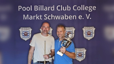 Die beiden Finalisten Rafael Di Florio und Thomas Deuter bei den Vereinsmeisterschaften des PBC College Markt Schwaben. (Foto: PBC)