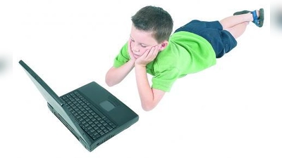 Beleidigungen im Chat-Room, Drohungen per E-Mail - wenn Eltern erfahren, dass ihr Kind Opfer von Cybermobbing wurde, ist es vor allem wichtig, schnell zu handeln. (Foto: photos.com)