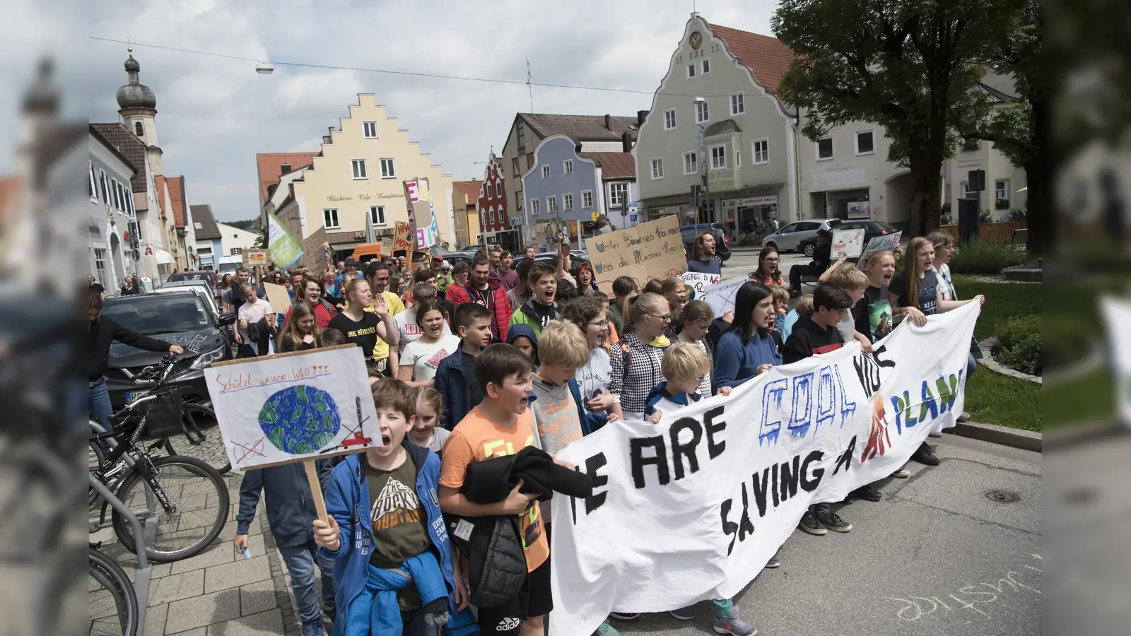 Die Fridays For Future Bewegung im Landkreis setzt ihre Proteste am 5. Juli nun auch in der Kreisstadt Ebersberg fort. (Foto: Valentin Winhart)