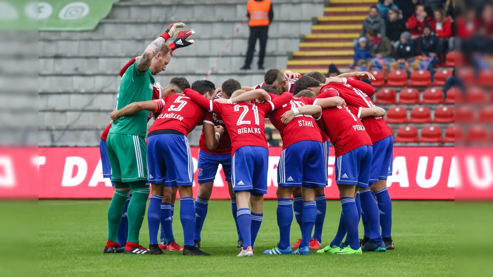 Schützenfeste, viele Unentschieden und 821 torlose Minuten: Für die SpVgg Unterhaching war in der zu Ende gehenden Saison 2018/19 (fast) alles drin. (Foto: Christian Riedel)