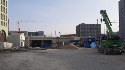 Zwischen Laim und Neuhausen-Nymphenburg entstehen der neue S-Bahnhof und die Umweltverbundröhre. Beider Fertigstellung verzögert sich. (Foto: DB AG)