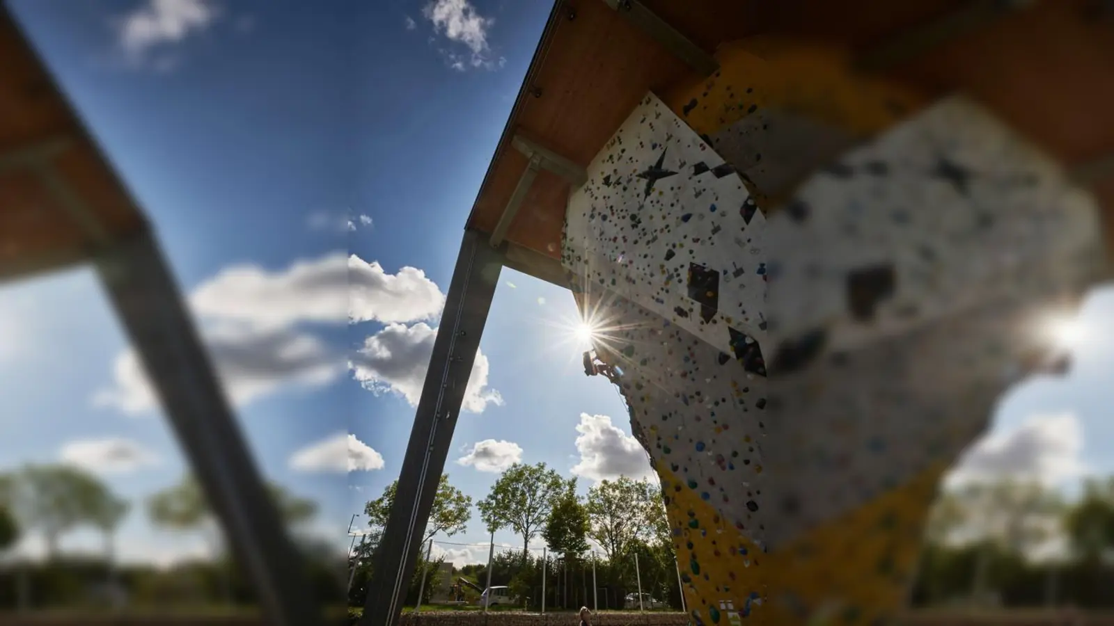 Kletterer an der Außenanlage in München-Freimann.  (Foto: DAV/Frank Kretschmann)