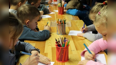 Mit einer Berufsfachschule für Kinderpflege wird das Ausbildungsangebot im Landkreis Ebersberg um einen wichtigen Zweig erweitert. (Foto: CC0)