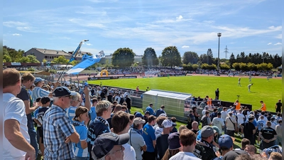 Favoritensieg: die Münchner Löwen im Toto-Pokal-Achtelfinale.  (Foto: M. Forster)