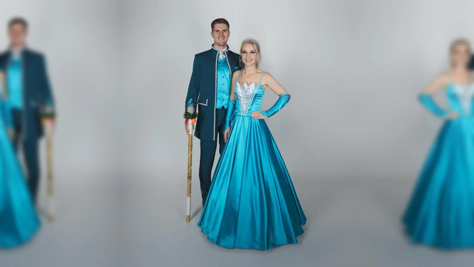 Prinz Maximilian II. und Prinzessin Bettina II. vom Moosacher Faschingsclub gratulieren herzlich zum Jubiläum. (Foto: H. Staudinger)