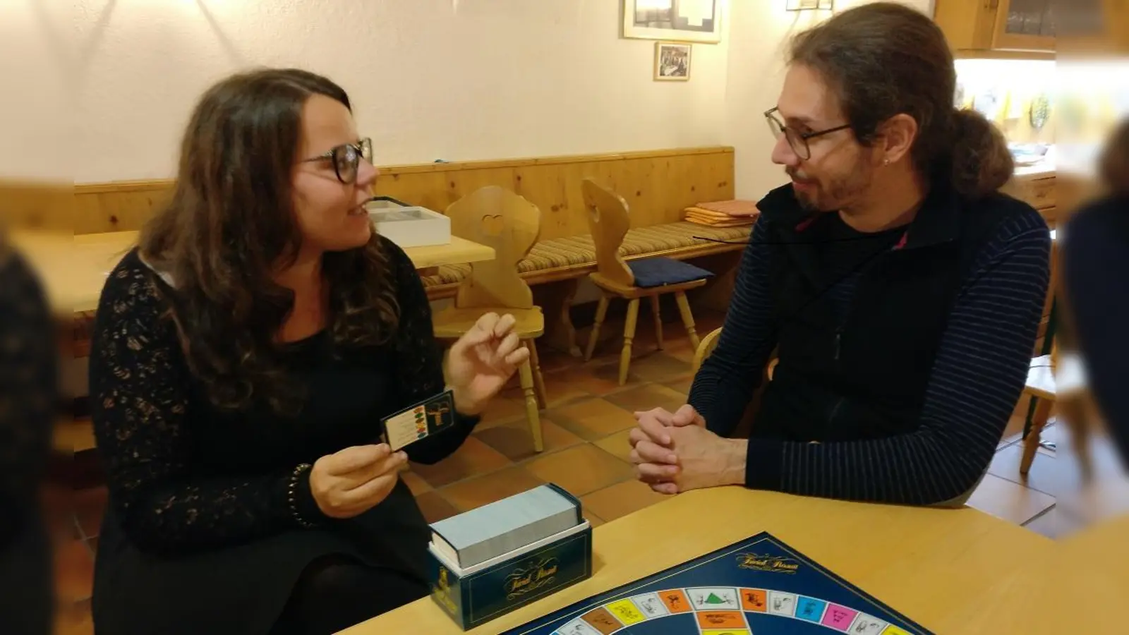 Veronika Graf und Martin Mössmer gehören zu den Darstellern des Stücks "In alter Frische". (Foto: VA)