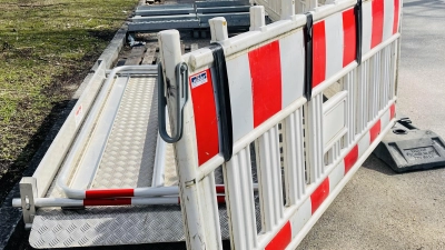 Im Bereich Karl-Marx-Rings wird eine bestehende Netztraffostation durch eine neue ersetzt. (Foto: hw)