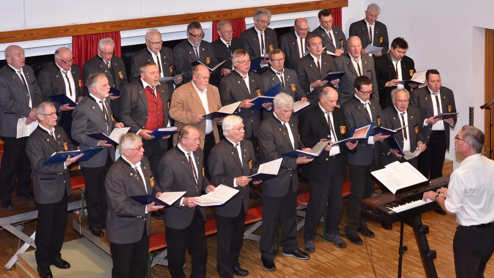 Der Männergesangverein Liederkranz wird das Weinfest musikalisch gestalten. (Foto: MGV Liederkranz Unterhaching)