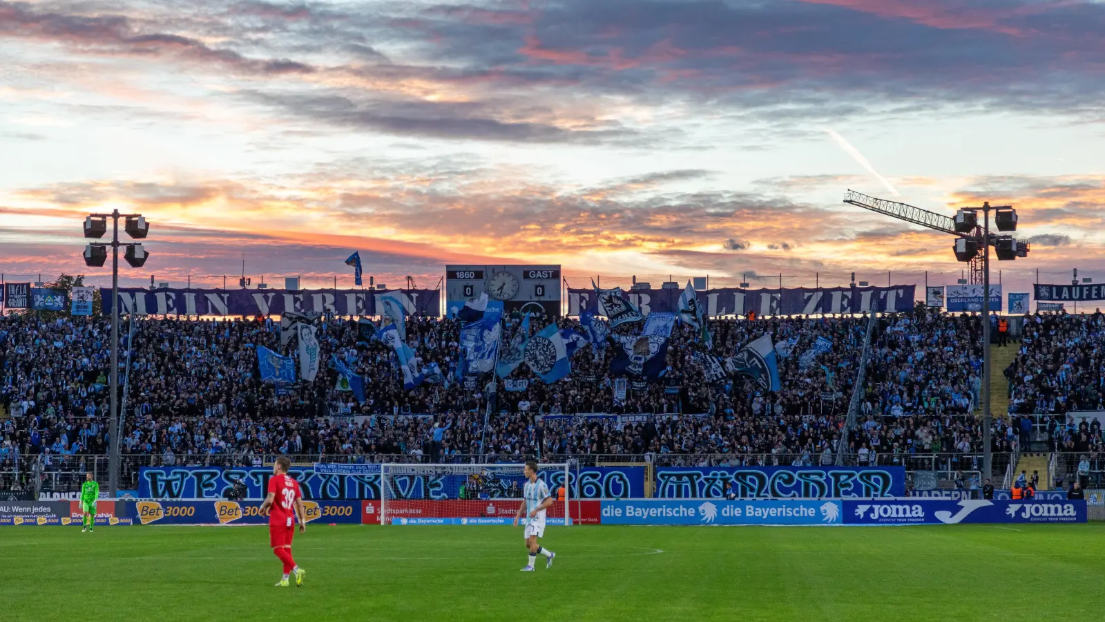 Neue Suche nach Entwicklungsmöglichkeiten: Grünwalder Stadion. (Foto: Anne Wild)