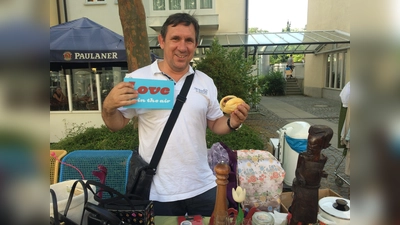 Der beliebte Nachtflohmarkt der BVO findet wieder am 11. Juli in der Ottobrunner Ortsmitte statt.  (Foto: hw)