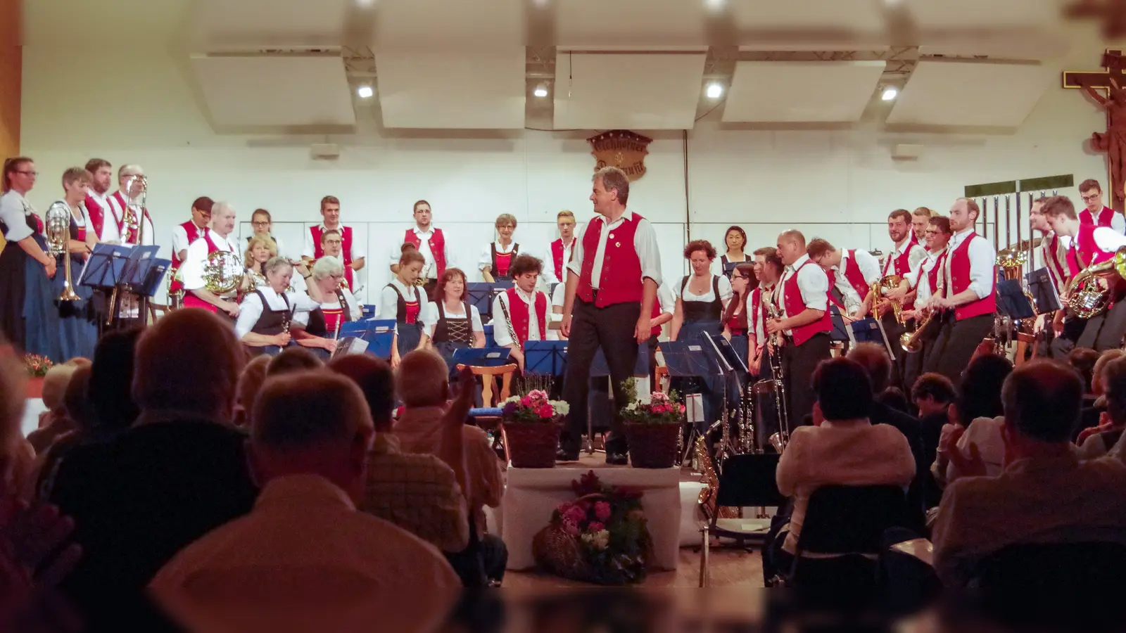 Auch dieses Jahr veranstaltet die Eichhofner Dorfmusik wieder ihr Frühjahrskonzert im Dorfgemeinschaftshaus Lorenzenberg. (Foto: VA)