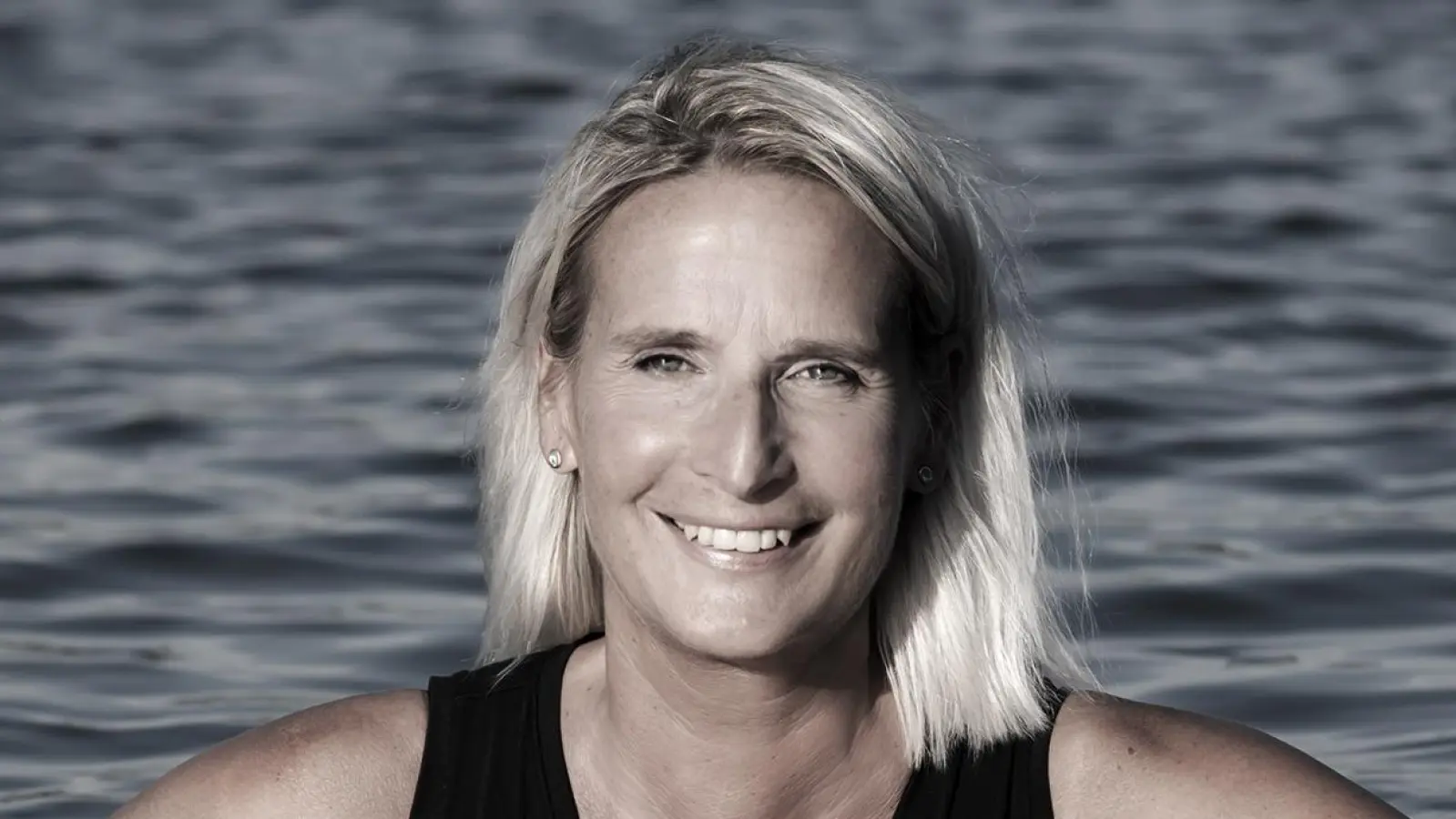 Die Autorin Inga Persson lebt am westlichen Ammersee und betreibt dort die traditionsreiche Pension „Schatzbergalm”. (Foto: Sabine Jakobs)