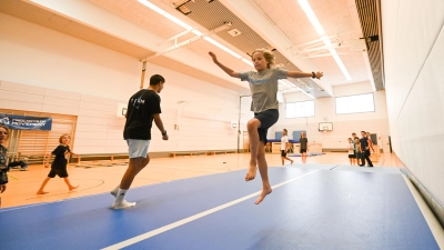 Auch die Sportstätten im Sportpark Freiham könnten 2029 als Veranstaltungsorte für das internationale Megaevent dienen. Alle Turnbegeisterten dürfen sich heute bereits darauf freuen.  (Foto: Tobias Hase/ LHM RBS)