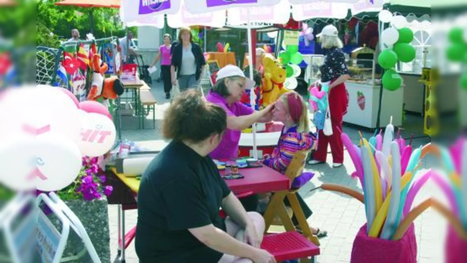 Bei den Kleinen sehr beliebt: Das Kinderschminken. (Foto: vm)