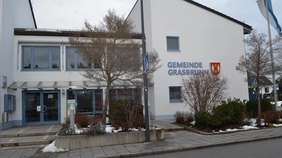 Die Gemeinde Grasbrunn (hier das Rathaus) ist seit kurzem Mitglied im Klima-Bündnis. (Archivbild: ar)