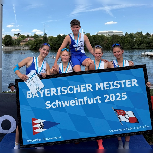 Der MRSV Starnberg war sehr erfolgreich war gewann einige Meistertitel: Heidi Hildmann, Mathilda Auras, Florentin Hingst, Marielena Keßel und Veronika Scheiner (von links) (Foto: Felix Feilen, MRSV)