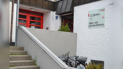 Die Tür des Alten-Service-Zentrum Perlach steht Senioren aus dem Stadtteil immer offen. (Foto: ar)