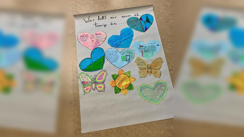 Grundschulkinder aus Sauerlach setzten sich zusammen mit Ehrenamtlichen aus dem Hospizverein mit dem Thema Trauer und Tod auseinander. (Foto: Hospizkreis)