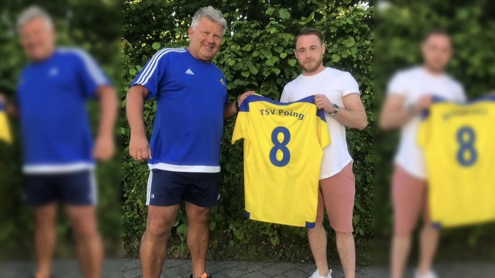 Poings Fußballchef Lucky Auer (links) begrüßte den regionalliga-erfahrenen Stefan De Prato. (Foto: Verein)