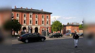 Dem Pasinger Bahnhof und seiner Umgebung stehen mit der Umsetzung des Verkehrskonzeptes in nächster Zeit massive Änderungen bevor. (Foto: se)