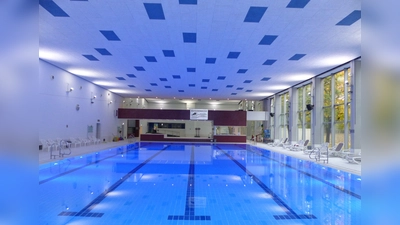 Das Germeringer Hallenbad war seit März wegen Sanierungsarbeiten geschlossen. (Foto: Stadtwerke)