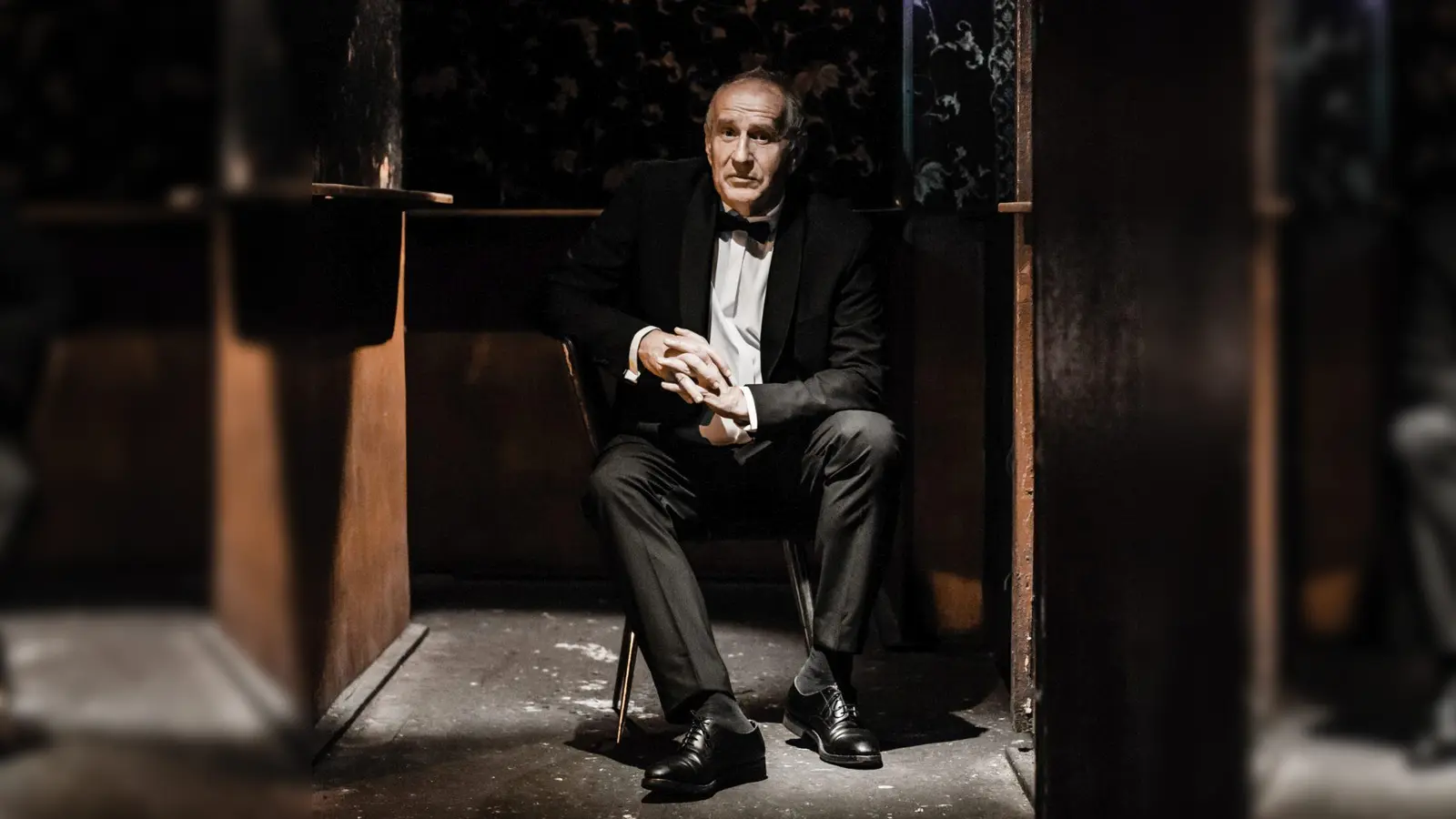 Der Kabarettist Matthias Deutschmann kommt mit seinem Programm „Mephisto Consulting“ in die Stadthalle. (Foto: Anja Limbrunner)