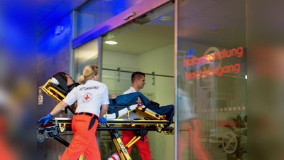 Winter bedeutet viel zu tun für den Rettungsdienst des Bayerischen Roten Kreuzes, um in Not geratene Bürger zu versorgen. (Foto: BRK)