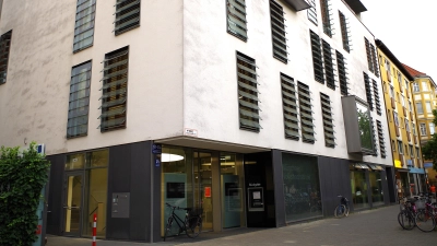 Den Senioren im Viertel steht im Neuhauser Trafo (Nymphenburger Straße 171b) ein Alten- und Servicezentrum zur Verfügung. Ein zweites sollte in der Arnulfstraße 294 entstehen. (Foto: kö)