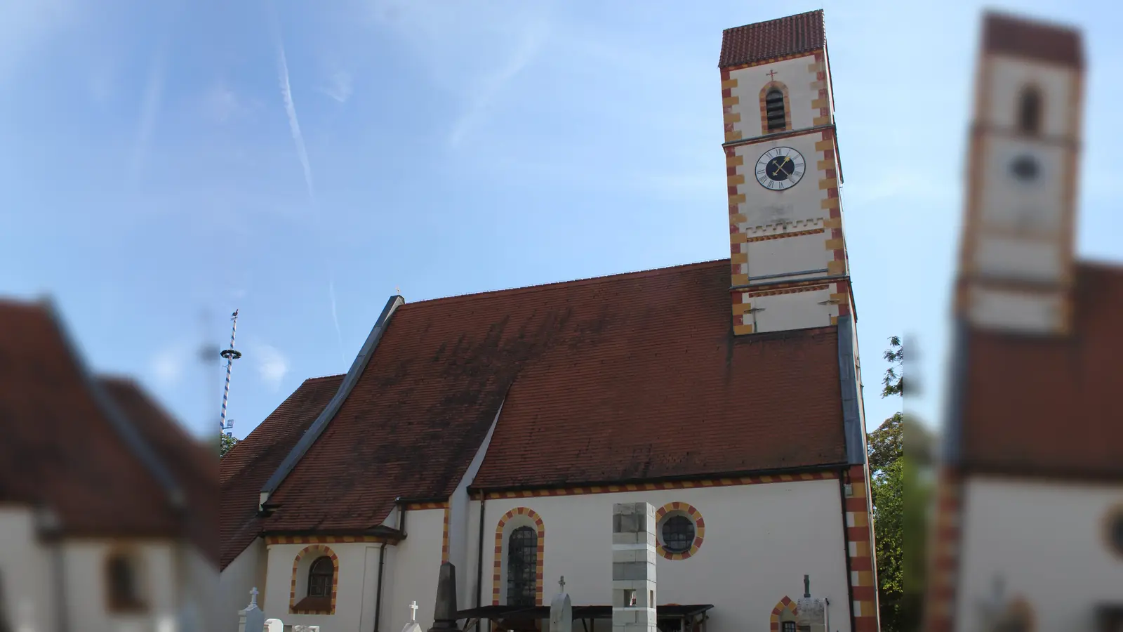 Eine der ältesten erhaltenen Kirchen Münchens: die alte St.-Martinskirche in Moosach. (Archivbild: dm)