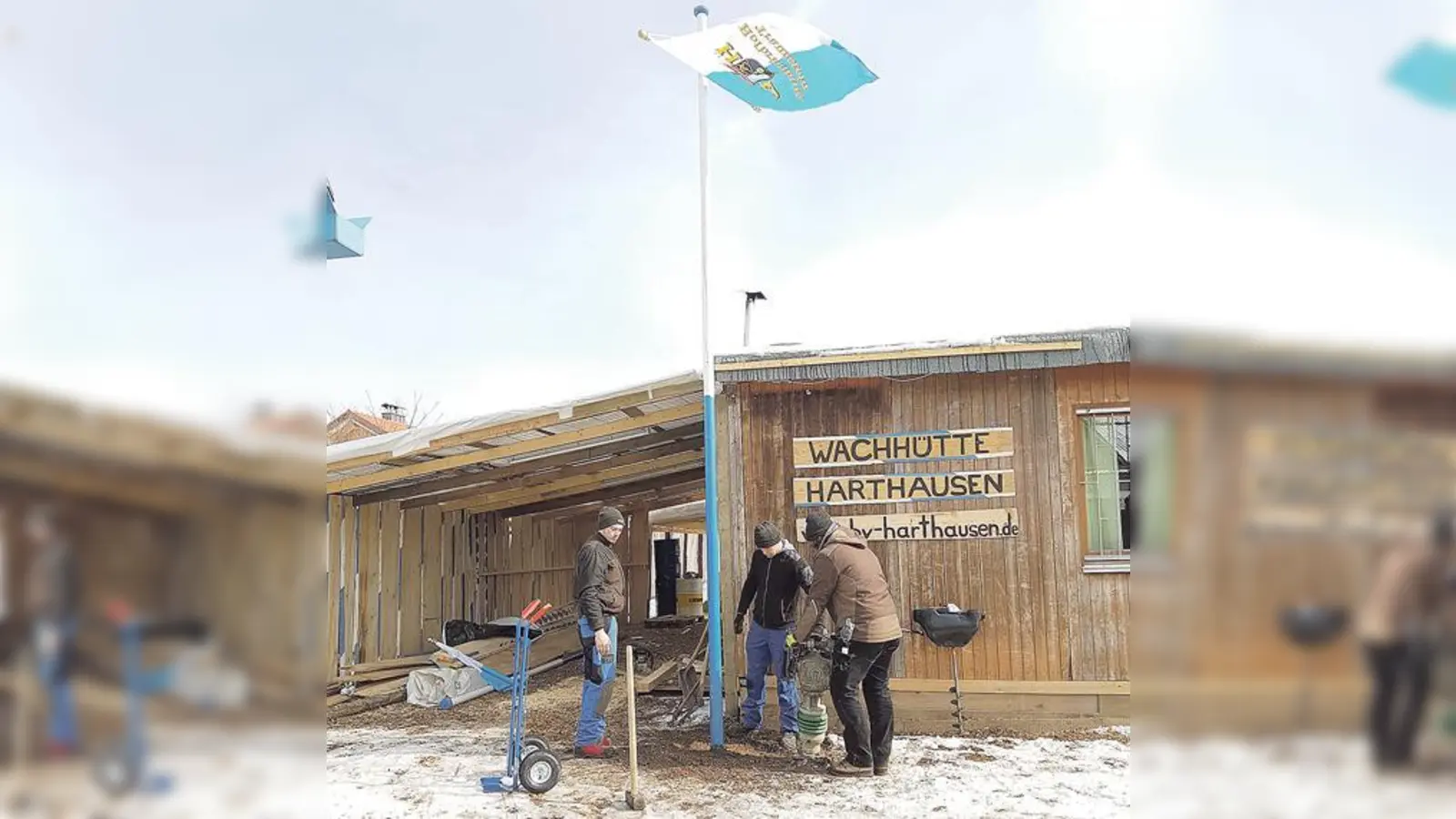 In den letzten Wochen werkelten die Harthauser Burschen fleißig an ihrer Wachhütte. 	 (Foto: Burschenverein)