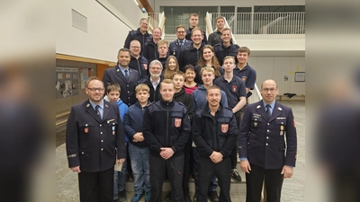 Stets für die Gemeinschaft im Einsatz: Geehrte und Beförderte der Freiwilligen Feuerwehr Gauting. (Foto: FFW Gauting)