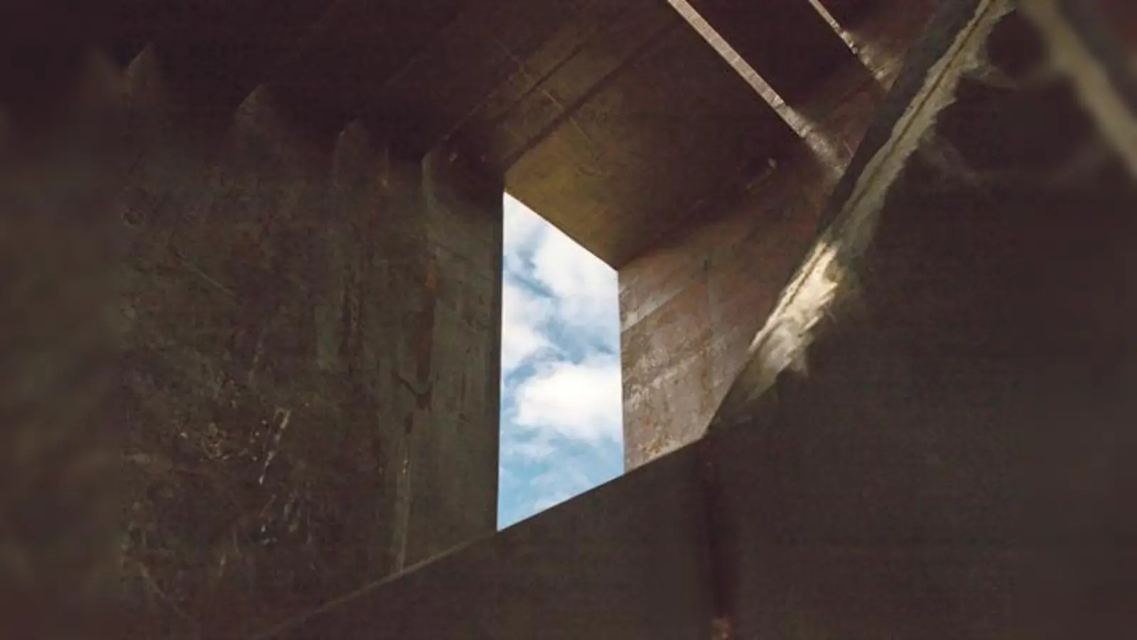 Wer sich den Weg durchs Innere bahnt, wird oben mit einem fantastischen Ausblick belohnt.	 (Foto: Anne Wild)