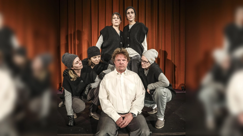 Die Freie Theatergruppe Tragaudion e.V. bringt Franz Kafkas „Der Process” auf die Bühne. (Foto: Georg Grieshaber)