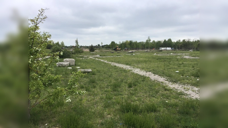 Bei schönem Wetter werden die Übungen draußen durchgeführt.  (Foto: Daniel Mielcarek)