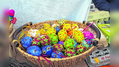 Osterbasteln im Schnitzl- und Hendlhaus am 12. April ab 16 Uhr. (Foto: P. Steipe)